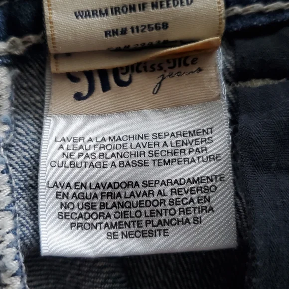 Miss Me Boot Women's Size 27 Jeans Actual 28x30 Denim Beaded Jeweled Blue - Picture 15 of 16